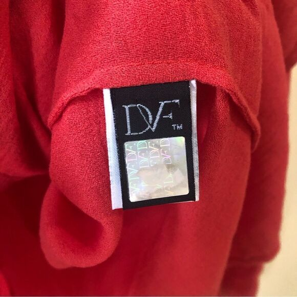 Diane Von Furstenberg Top - Picture 6 of 7